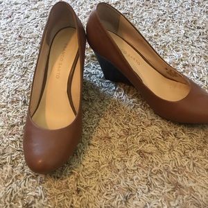 Franco Sarto tan wedges, size 7.5